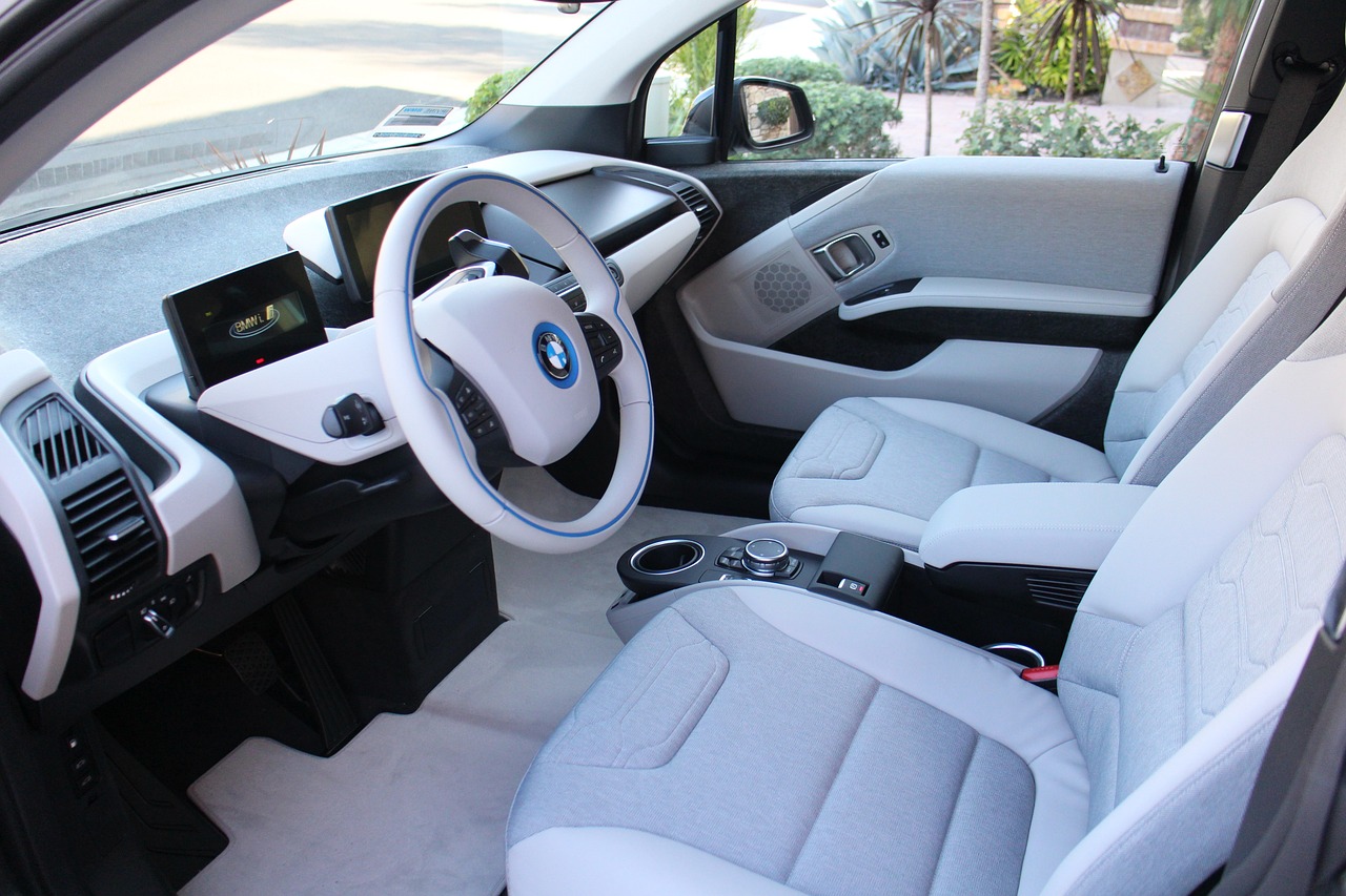 photos supplémentaires de la voiture