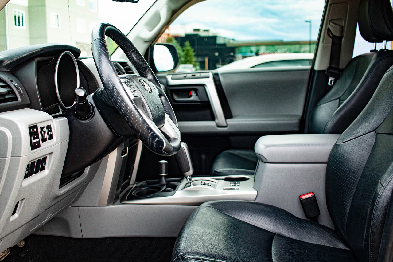 photos supplémentaires de la voiture